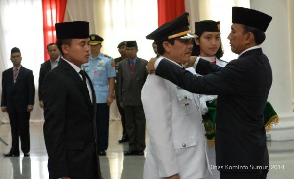 Untuk yang Pertama, Gubsu Lantik Bupati Karo di Medan